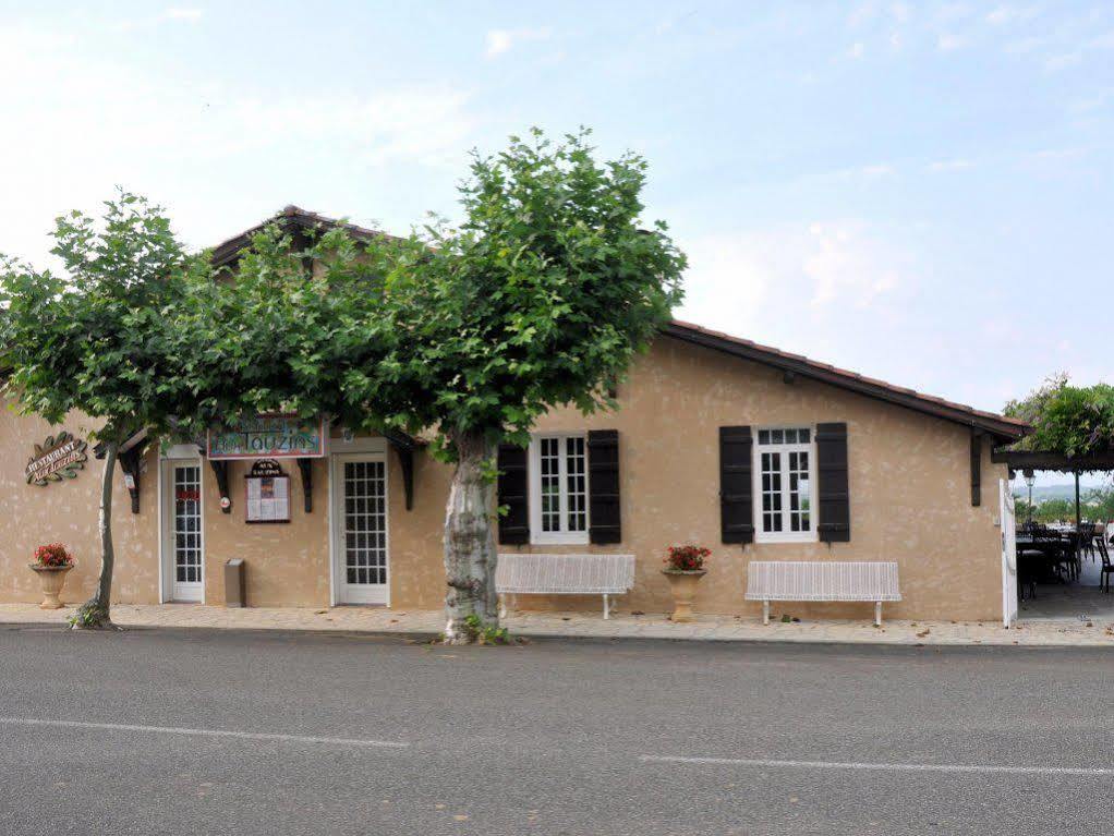 Aux Tauzins Hotel Montfort-en-Chalosse Exterior foto